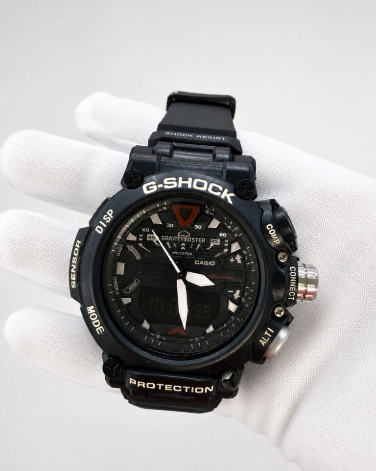 Casio G-Shock Gravitymaster Black / Red