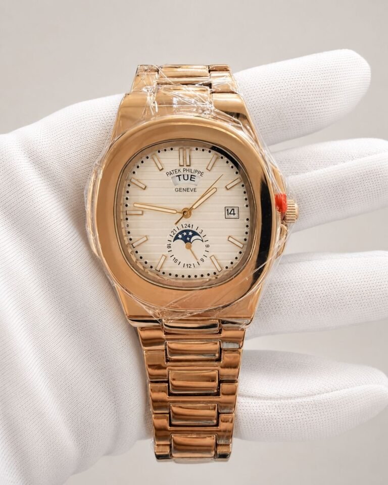 Patek Philippe Nautilus Moonphase Rose Gold
